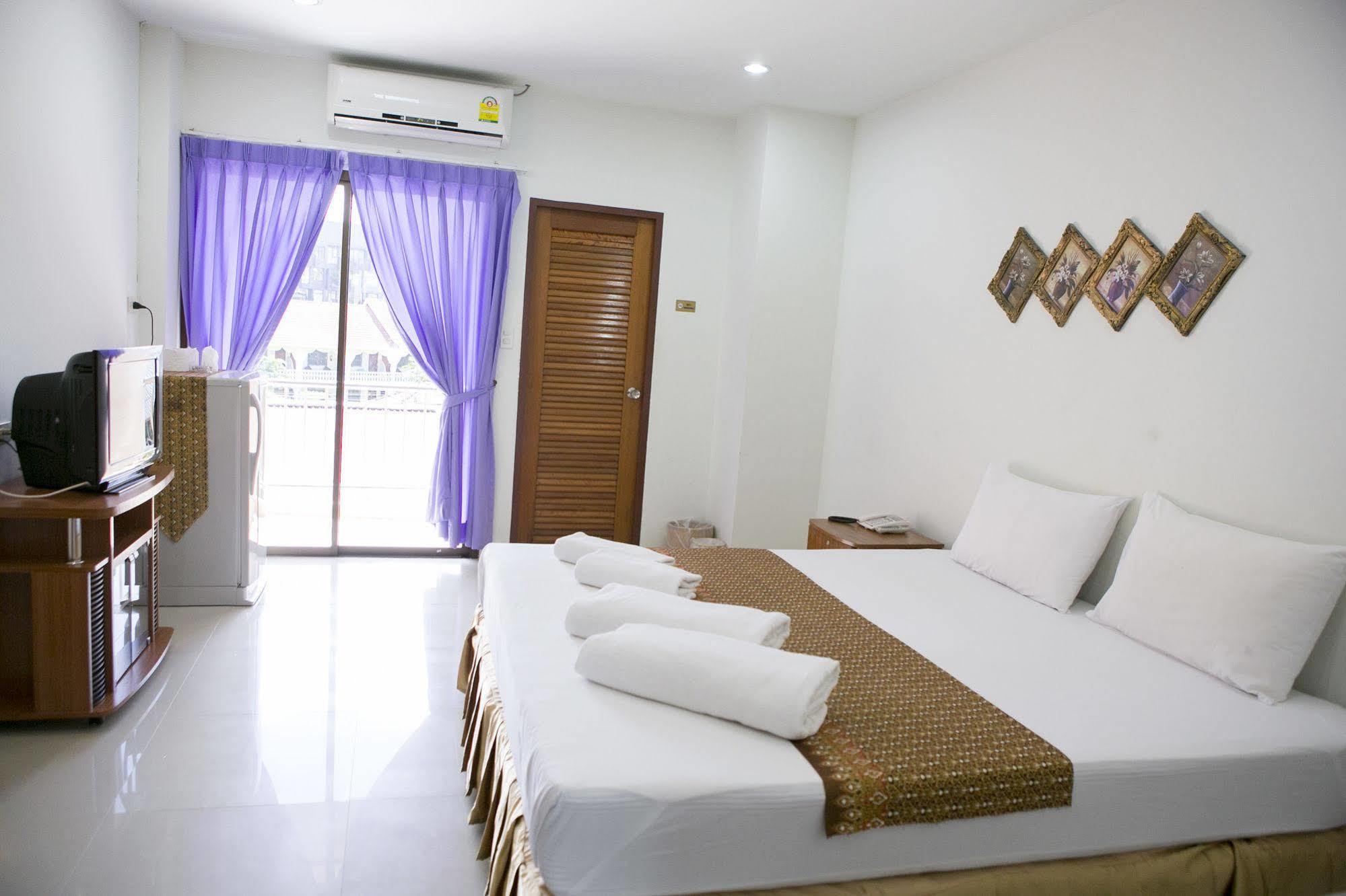 G&B Guesthouse Patong Exterior foto
