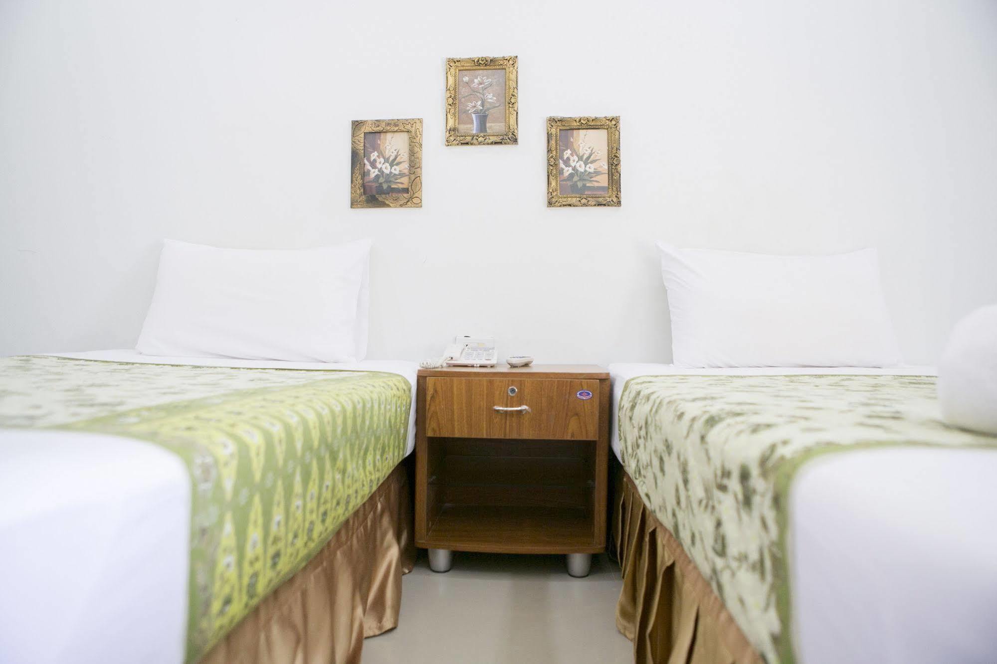 G&B Guesthouse Patong Exterior foto