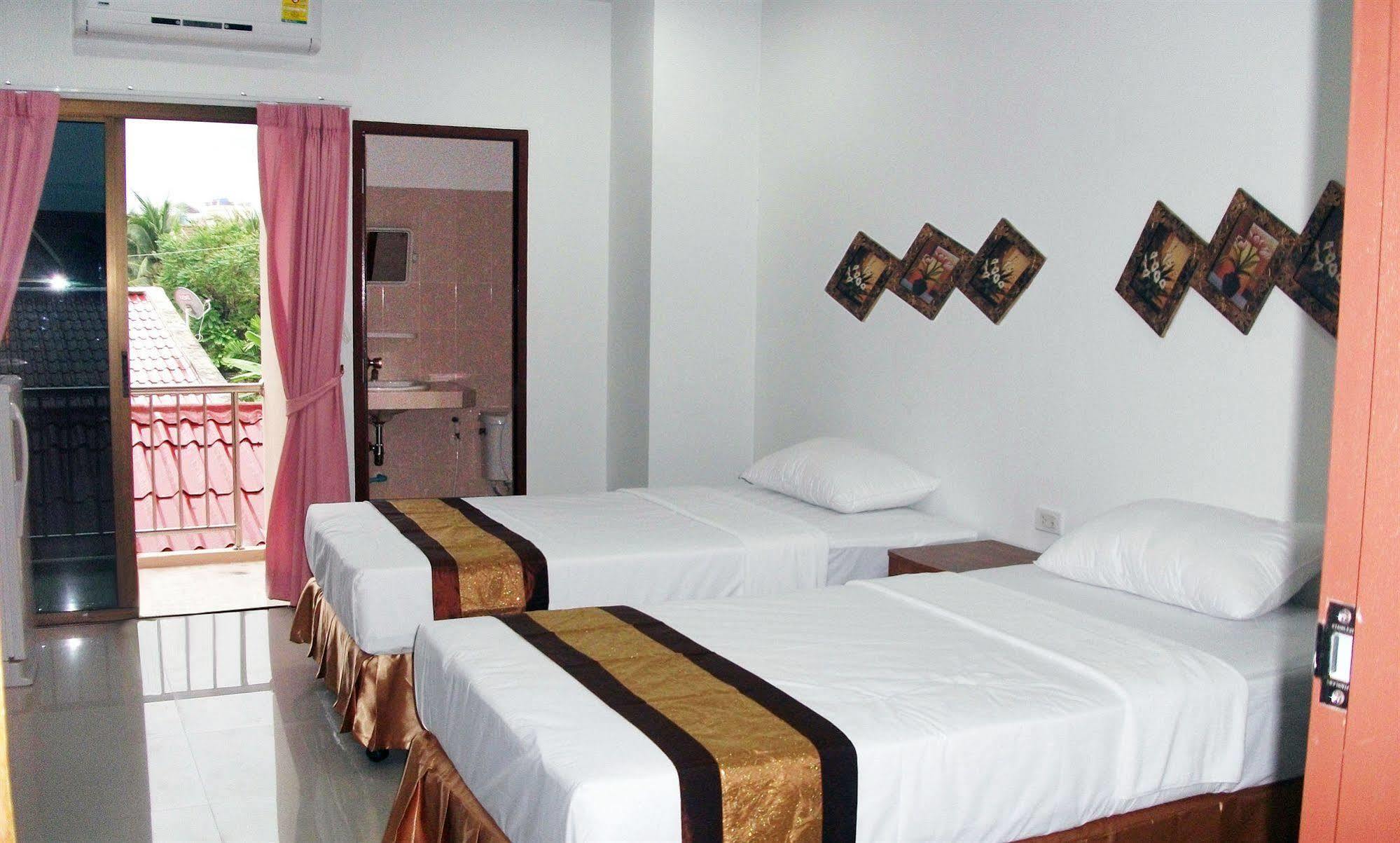 G&B Guesthouse Patong Exterior foto