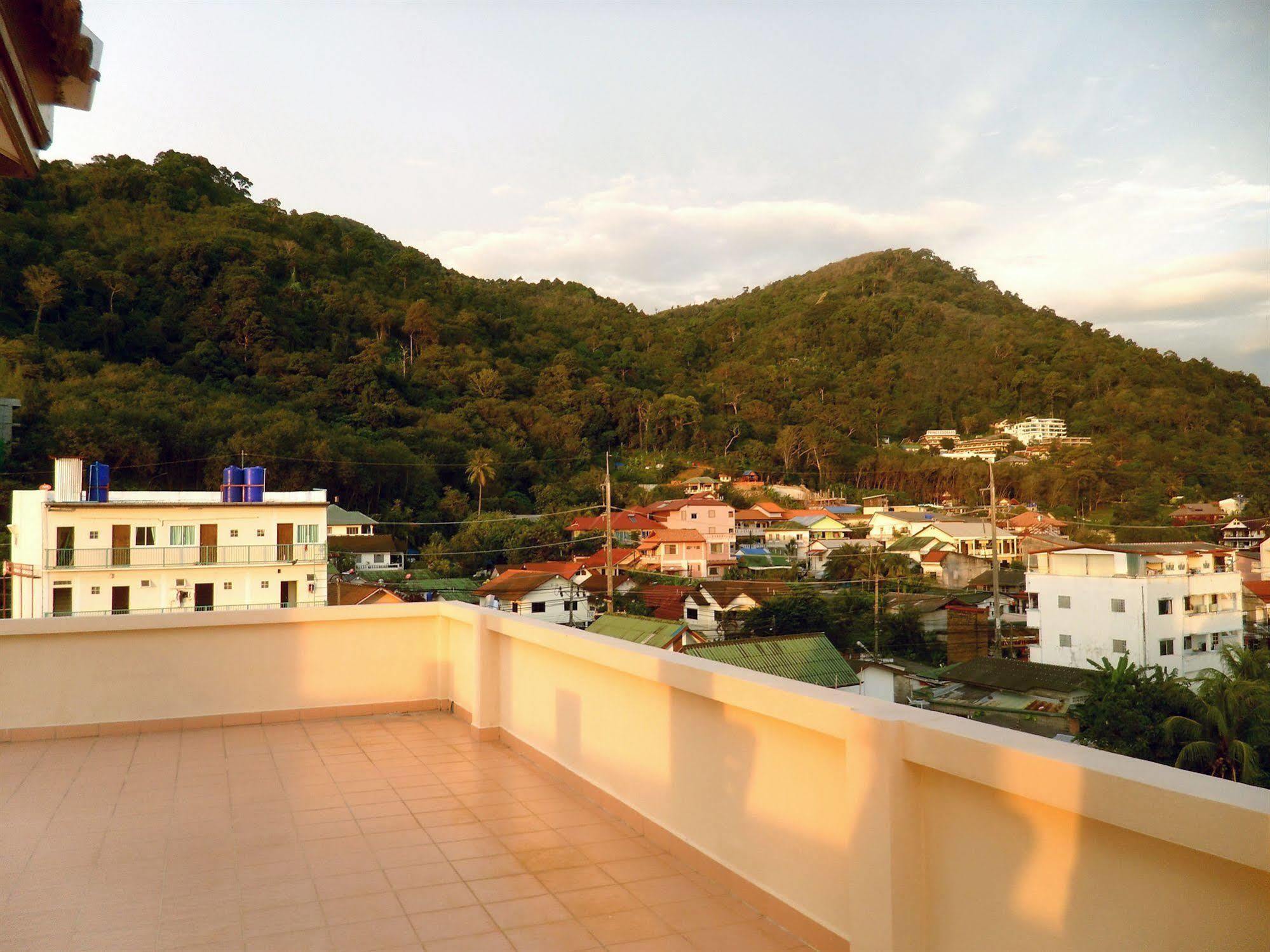 G&B Guesthouse Patong Exterior foto