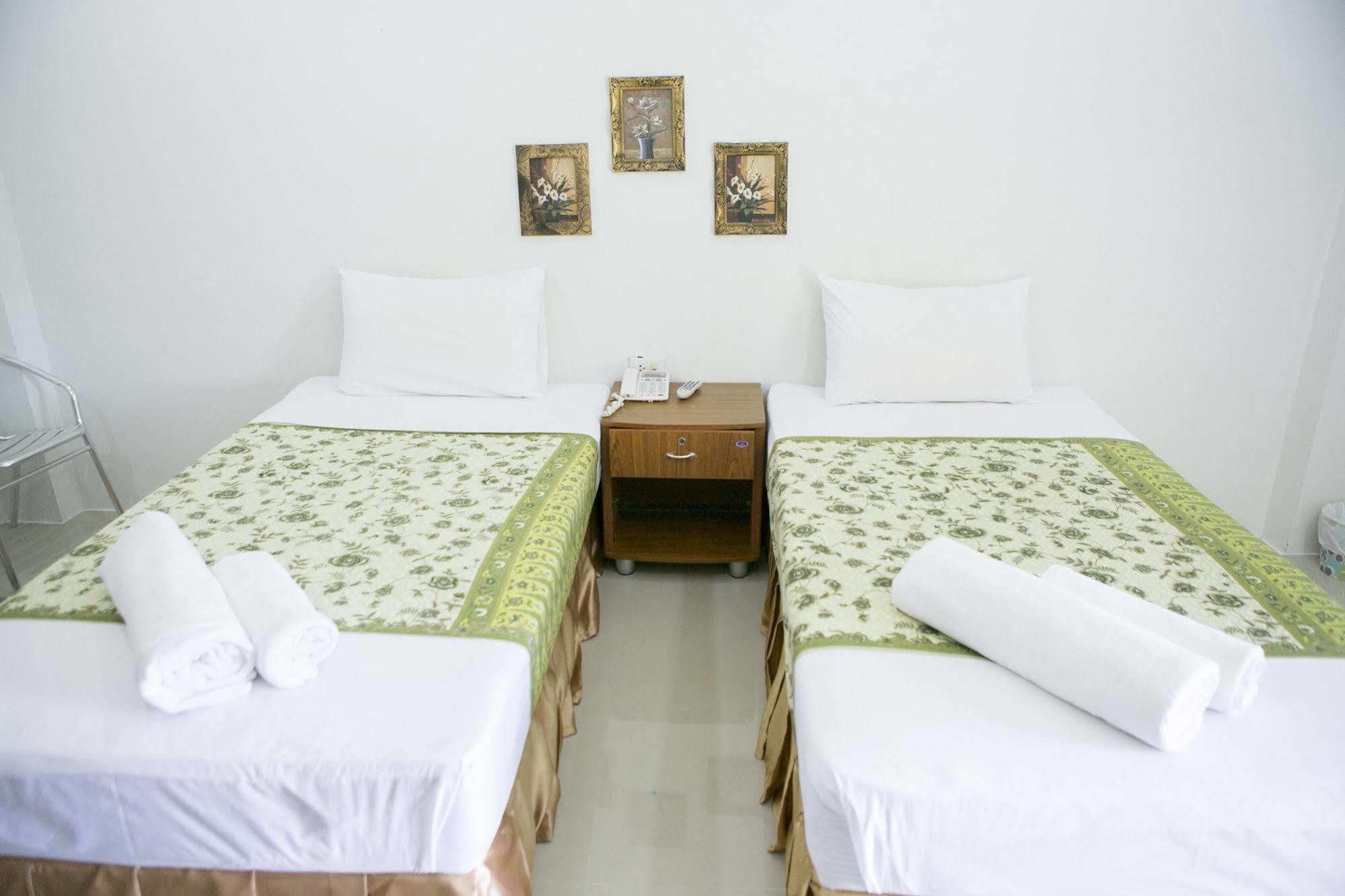 G&B Guesthouse Patong Exterior foto